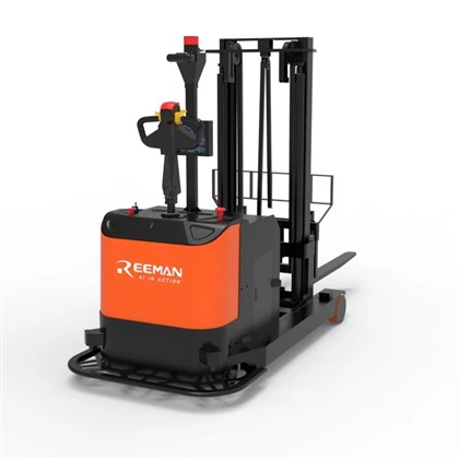 HAMMER Forward Moving Autonomous Forklift Trucks Designed For Cruciform Pallet